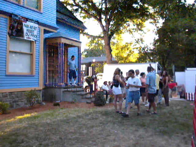 Park Ave Fest, Rochester New York, August 3 & 4 2001. Images Of Private Parties / DJ Frio Bash.