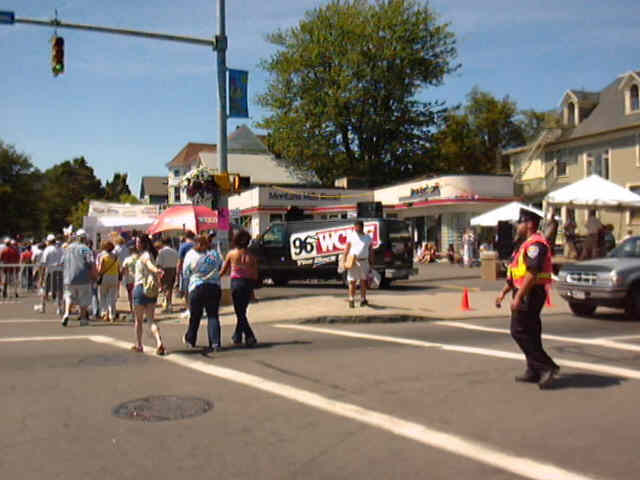 Street Scenes  At The 25th Annual Park Ave Fest Rochester New York August 3rd & 4th 2001