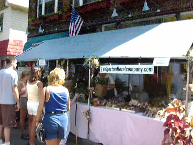 Park Ave Fest, Rochester New York, August 3 & 4 2001. Images Of Vendors.