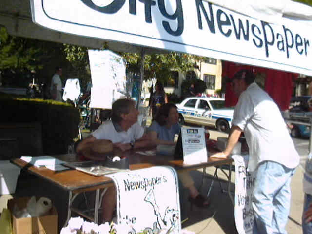 Park Ave Fest, Rochester New York, August 3 & 4 2001. Images Of Vendors.