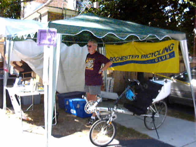 Park Ave Fest, Rochester New York, August 3 & 4 2001. Images Of Vendors.