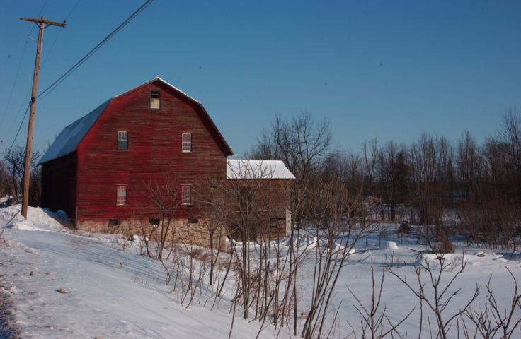 Barn, Stafford Rd., Palmyra New York. 24 hour fresh 9:30 AM Jan 22nd 2004 RocPic.Com POD - Rochester NY Picture Of The Day from RocPic.Com winter spring summer fall pictures photos images people buildings events concerts festivals photo image at new images daily Rochester New York Fall I Love NY I luv NY Rochester New York Jan 2004 POD Winter view picture photo image pictures photos images