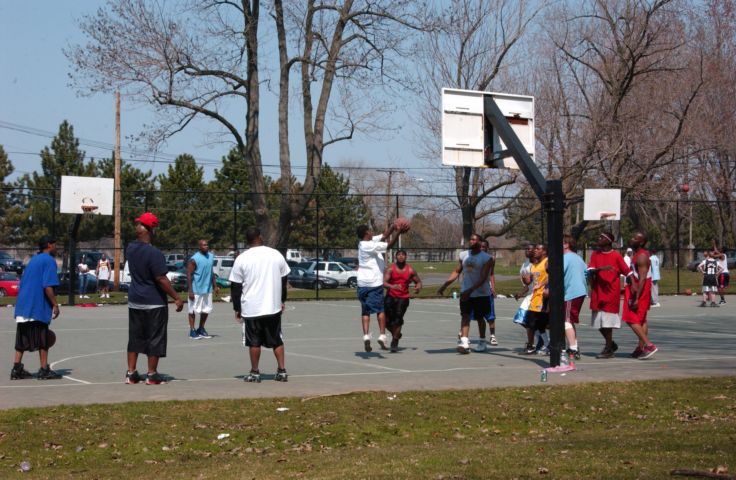 Picture - The Basketball Courts Were Packed Today At The Cobbs Hill Recreation Center Fresh 2:31 PM. Apr 17th 2005 - Rochester NY Picture Of The Day from RocPic.Com spring summer fall winter pictures photos images people buildings events concerts festivals photo image at new images daily Rochester New York Fall I Love NY I luv NY Rochester New York 2004 POD view picture photo image pictures photos images