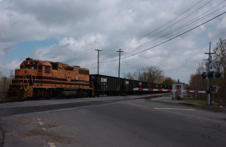 Picture Coal Train Buell Road. Fresh 11:40 a.m. May 3rd 2004 POD. - Rochester NY Picture Of The Day from RocPic.Com spring summer fall winter pictures photos images people buildings events concerts festivals photo image at new images daily Rochester New York Fall I Love NY I luv NY Rochester New York Jan 2004 POD Winter view picture photo image pictures photos images