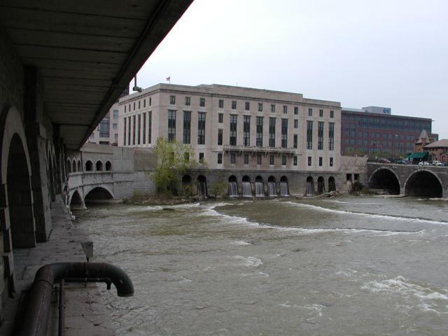 Picture Genesee River From South Side Of Broad St Bridge Rochester NY Picture Of The Day from DigitalSter.Com & RocPic.Com spring summer fall winter pictures photos images people buildings events concerts festivals photo image at digitalster.com new images daily 2003 Rochester New York Spring I Love NY I luv NY Rochester New York Jun 1st 2003 POD spring view picture photo image pictures photos images