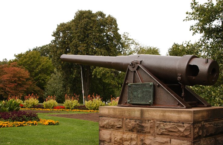 Picture - Trophy Cannon From WW II Manila Bay. Highland Park, Rochester NY. Fresh 12:25 PM  - Rochester NY Picture Of The Day from RocPic.Com fall winter spring summer pictures photos images people buildings events concerts festivals photo image at digitalster.com new images daily 2003 Rochester New York Summer I Love NY I luv NY Rochester New York Oct 2nd 2003 POD fall view picture photo image pictures photos images
