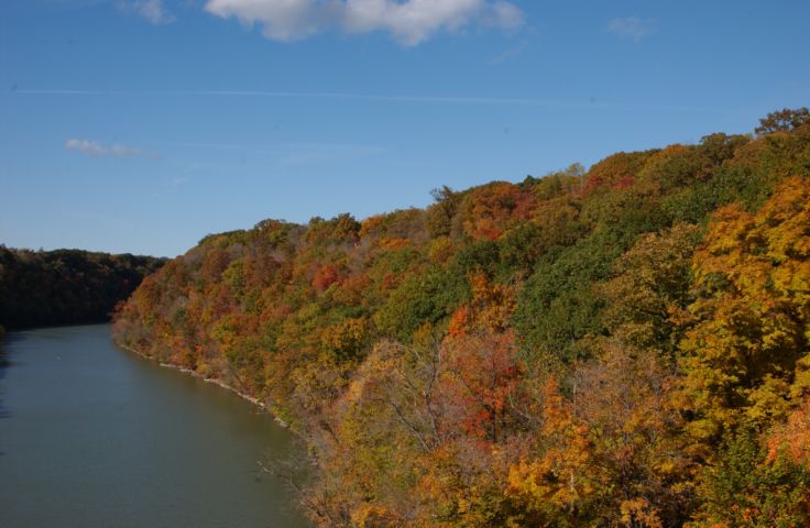 Picture - Fall Foliage North view of the Genesee River Gorge Seneca Park Rochester New York - Rochester NY Picture Of The Day from RocPic.Com fall winter spring summer pictures photos images people buildings events concerts festivals photo image at rocpic.com new images daily 2003 Rochester New York Summer I Love NY I luv NY Rochester New York Oct 2003 POD fall view picture photo image pictures photos images
