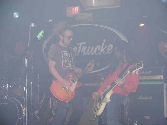 Christmas with Spacetrucker at the Bug Jar 2001 Rochester New York images by sp00k