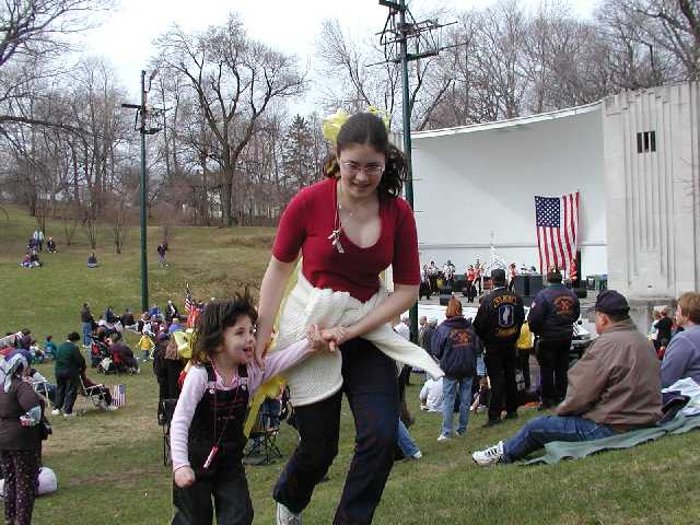 These are real Americans, enjoying spring in the park, while their elders minds remain focused on the serious realities American and coalition troops face in the battle against the faceless. Image 17 of 60  -  53 kB