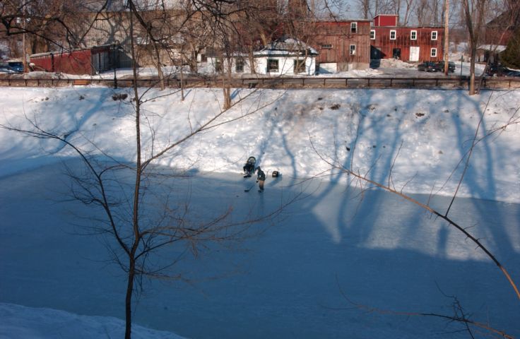 Picture Ice Hockey on the Erie Canal in Pittsford New York. RocPic.Com  Feb 15th 2004 POD. RocPic.Com  Feb 14th 2004 POD. - Rochester NY Picture Of The Day from RocPic.Com winter spring summer fall pictures photos images people buildings events concerts festivals photo image at new images daily Rochester New York Fall I Love NY I luv NY Rochester New York Jan 2004 POD Winter view picture photo image pictures photos images