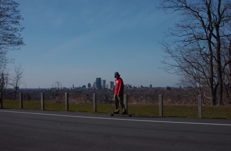 Picture Skyline Surfer, Cobbs Hill Park And Reservoir. 24 hour fresh 2:14 PM Mar 29th 2004 POD. - Rochester NY Picture Of The Day from RocPic.Com winter spring summer fall pictures photos images people buildings events concerts festivals photo image at new images daily Rochester New York Fall I Love NY I luv NY Rochester New York Jan 2004 POD Winter view picture photo image pictures photos images