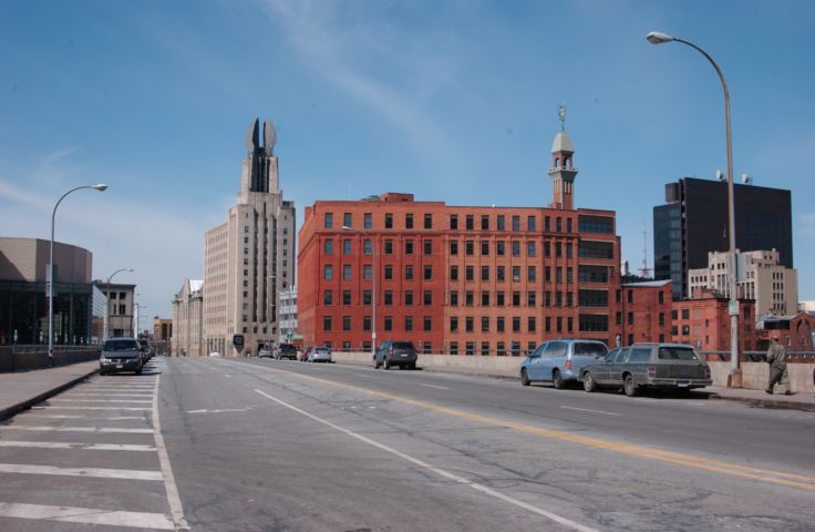 Picture Broad St. Bridge view of the Rochester War Memorial, Times Building, and Mercury. 24 hour fresh 11:41 AM. Apr 7th 2004 POD. - Rochester NY Picture Of The Day from RocPic.Com winter spring summer fall pictures photos images people buildings events concerts festivals photo image at new images daily Rochester New York Fall I Love NY I luv NY Rochester New York Jan 2004 POD Winter view picture photo image pictures photos images